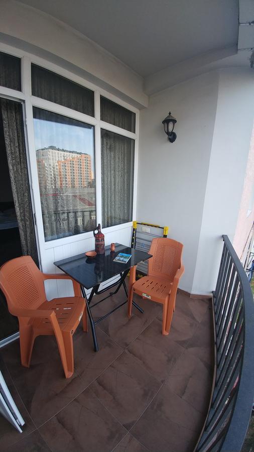 Gigi Apartments バトゥーミ エクステリア 写真